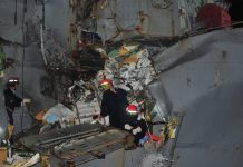 Kapal perang USS Porter setelah insiden tabrakan di kawasan laut Timur Tengah