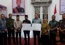 Penandatanganan nota kesepakatan ULT P4GN antara BNNP Aceh dan Pemkab Aceh Timur.